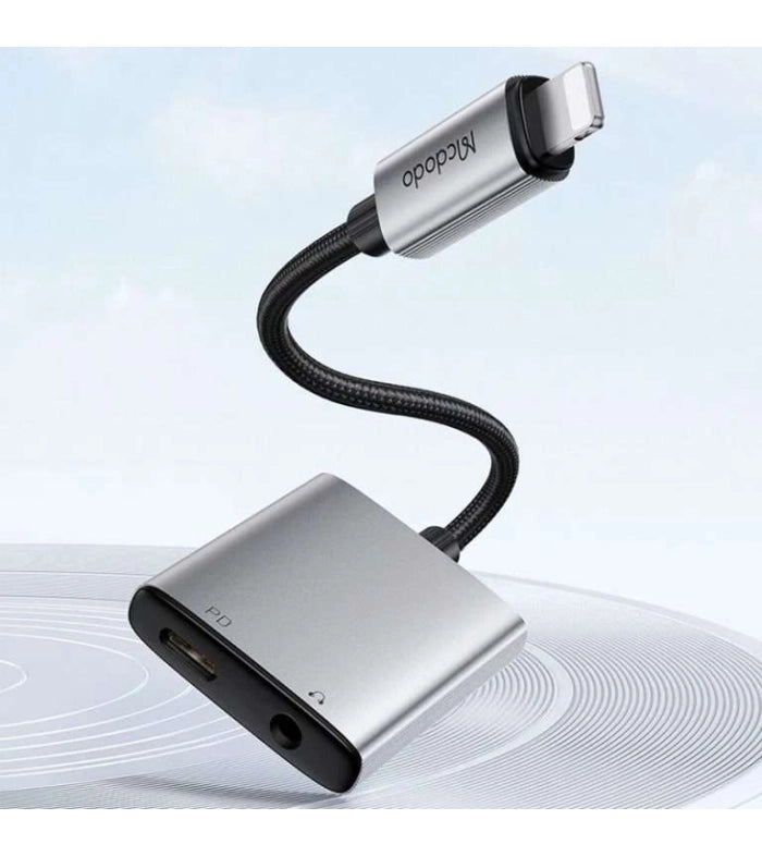Mcdodo 2 in 1 Lightning to 3.5mm & Audio Adapter